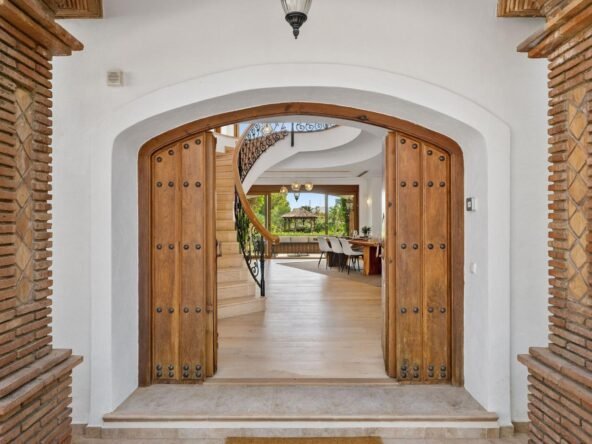 Authentic Andalusian Villa with Breathtaking Sea Views - Entrance- SK0146