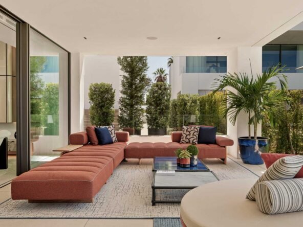 Exclusive Residence Near Puente Romano – Golden Mile Luxury - Ground Floor Terrace - SK0113