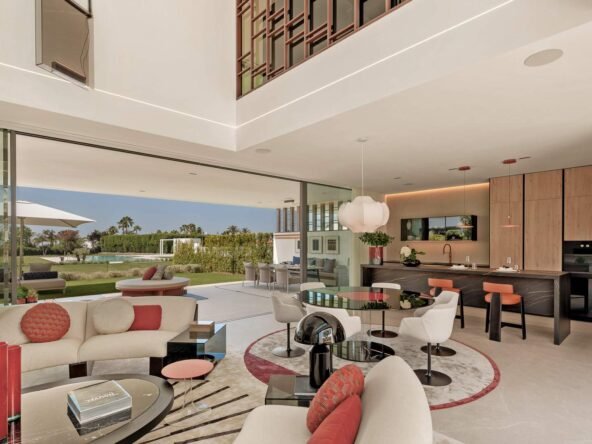 Exclusive Residence Near Puente Romano – Golden Mile Luxury - Living Room - SK0113