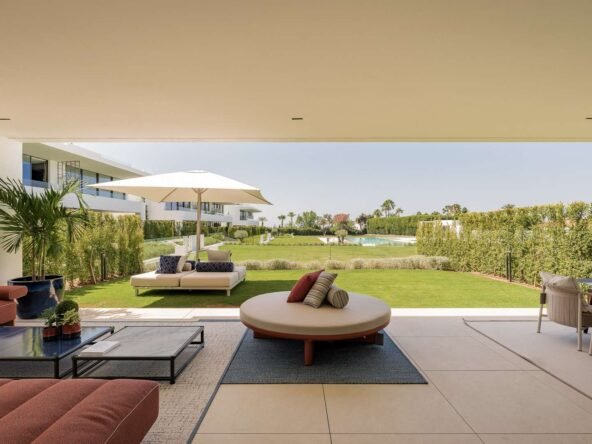 Exclusive Residence Near Puente Romano – Golden Mile Luxury - Terrace - SK0113