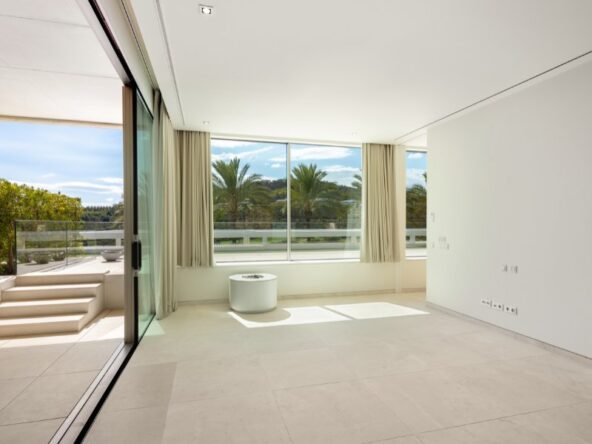 Golfside Luxury Villa in Finca Cortesin - Garden View - SK0130