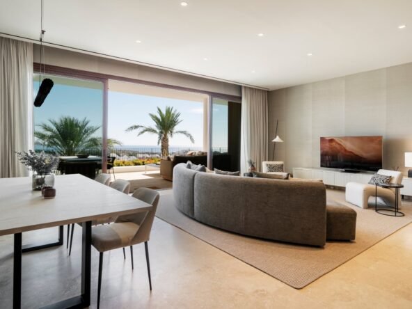 Modern Villa in Nueva Andalucía – A Blend of Luxury and Style - Lounge - SK0135